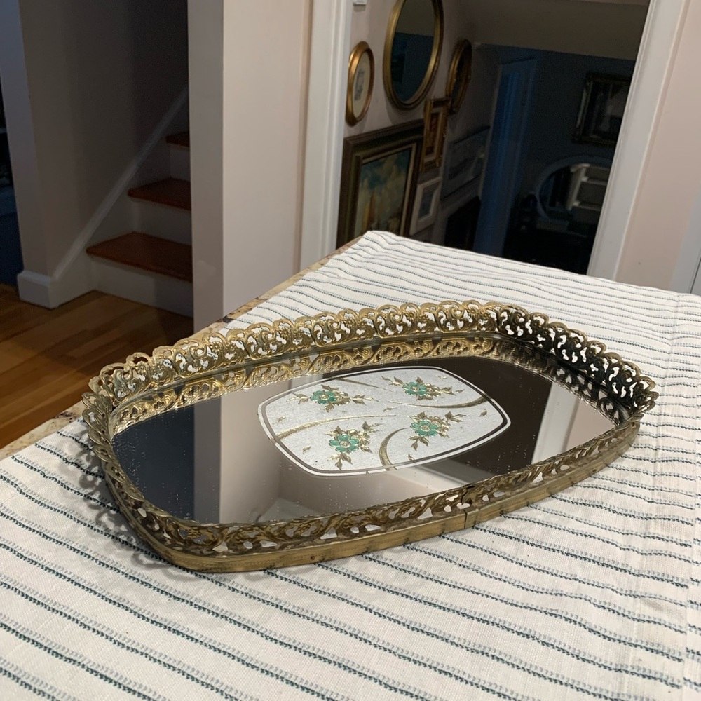 Vintage Vanity Tray Mirror with Center Floral Motif
